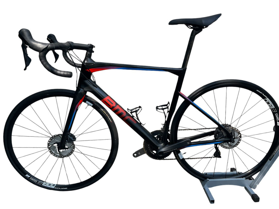 Bicicleta USADA BMC Roadmachine 02 año 2019