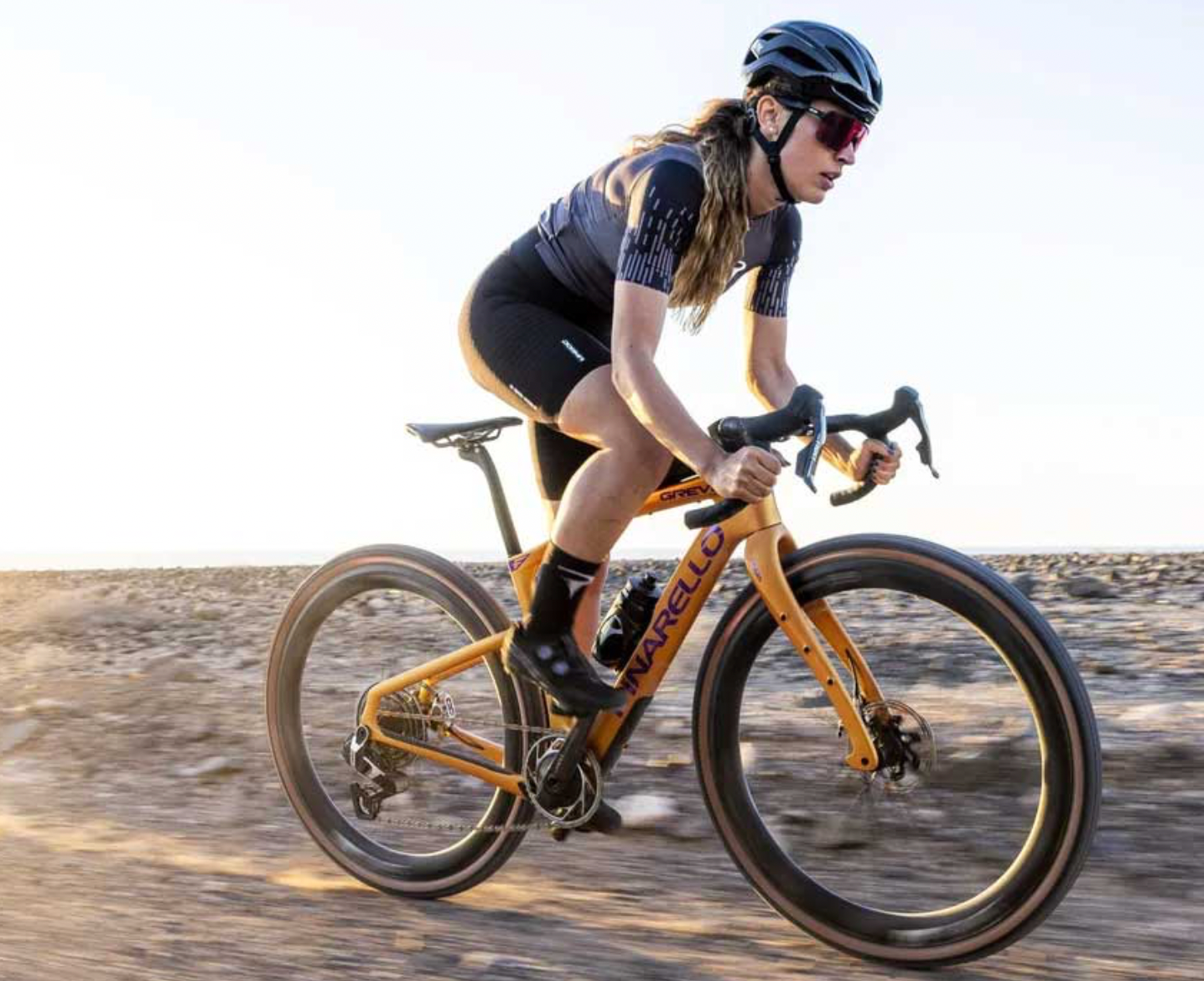 EQUÍPATE CON LO MEJOR PARA TUS CARRERAS